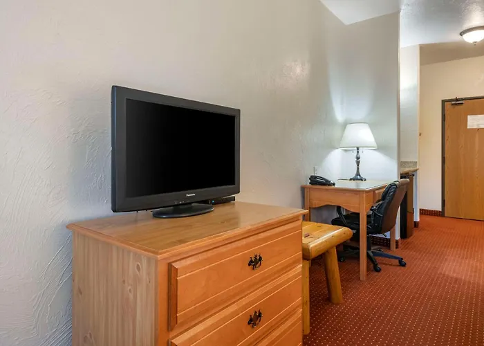 Western Devils Tower Hotel